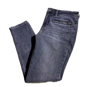 We The Free Skinny Jeans - Zipper Pockets - Dark Grey Wash - size 32 regular